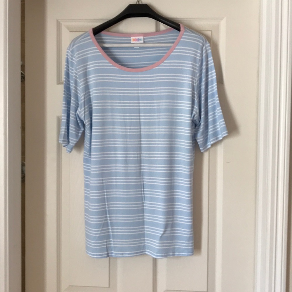 Lularoe Classic Tee